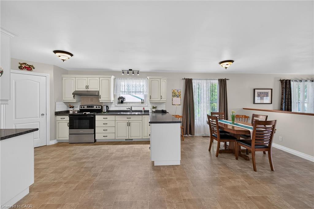 16 Church Street Property Photo 6