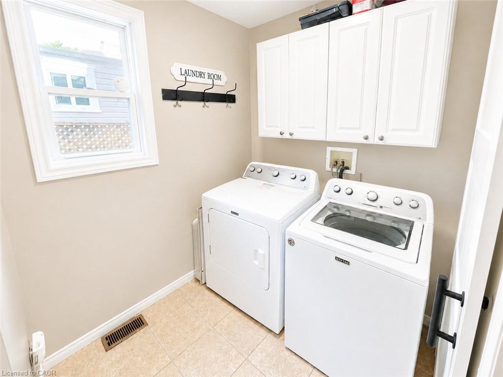 15 Esther Street Property Photo 14