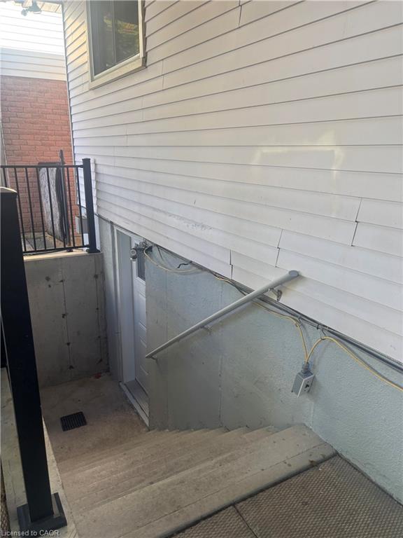 23 Megna Court Property Photo 2