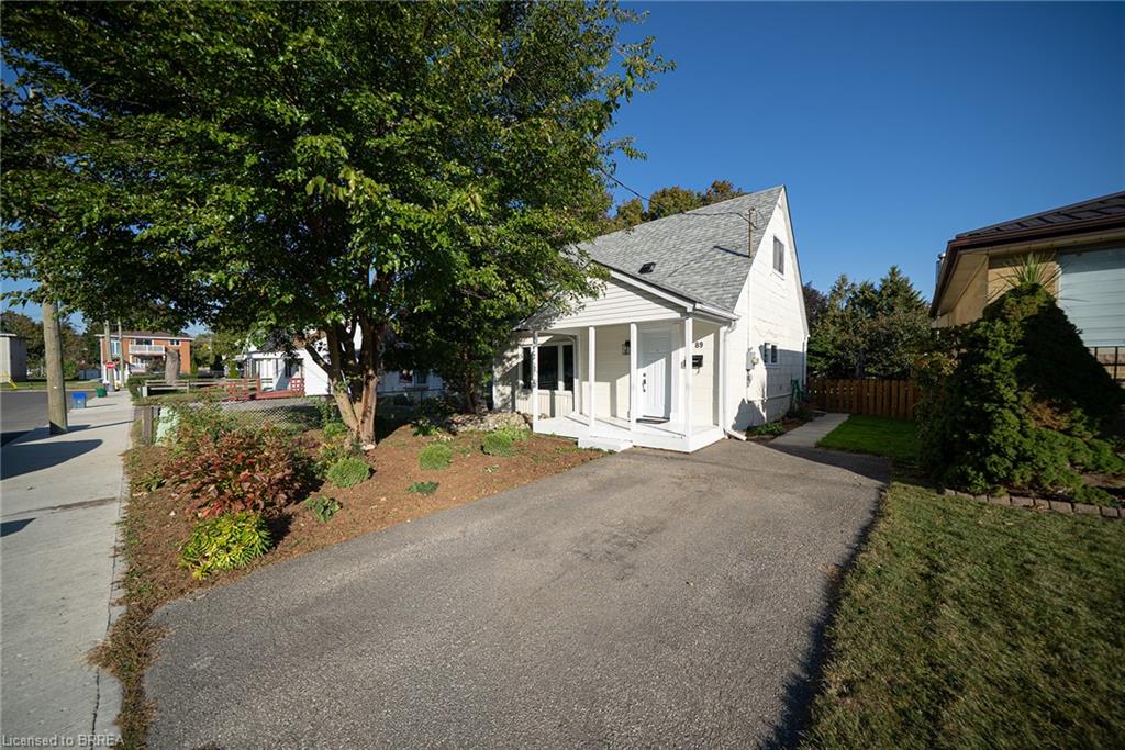 89 Salisbury Avenue Property Photo 2