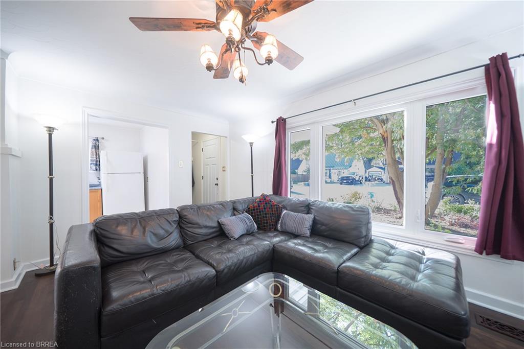 89 Salisbury Avenue Property Photo 6