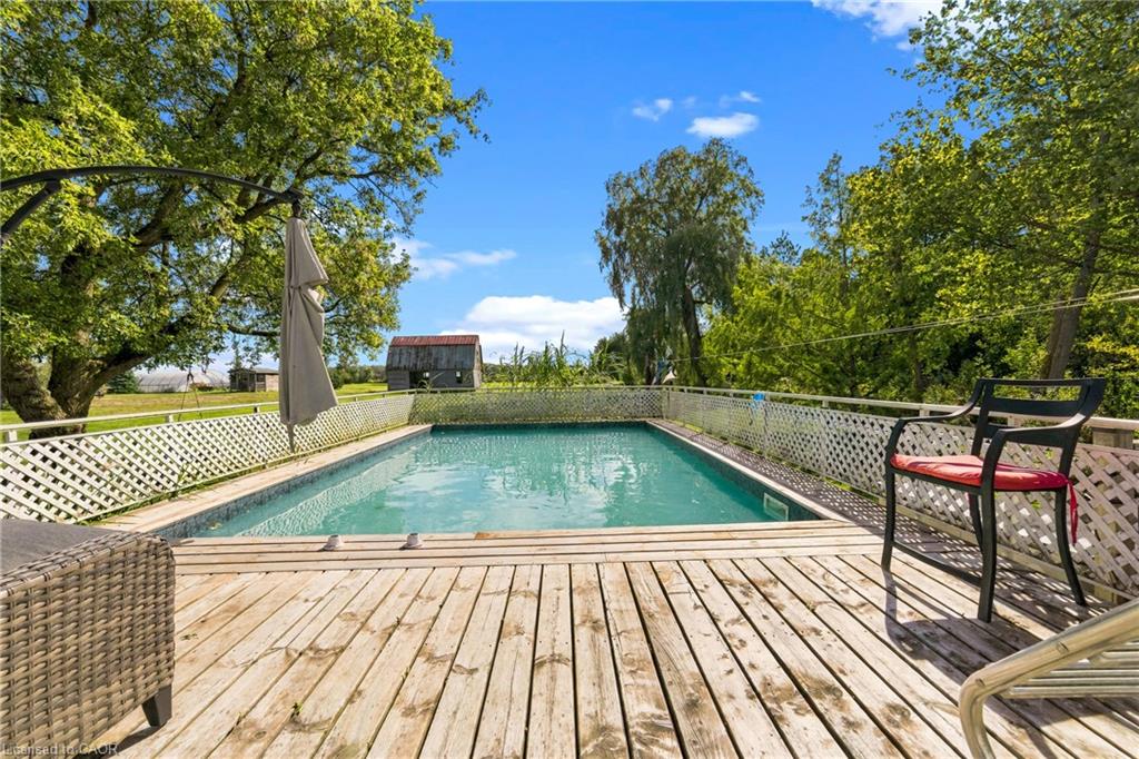 380 Haldimand Trail Property Photo 37