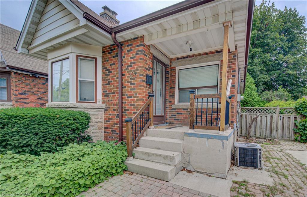 125 Haddon Avenue S Property Photo 3