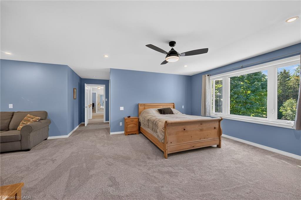 8105 Leeming Road Property Photo 24