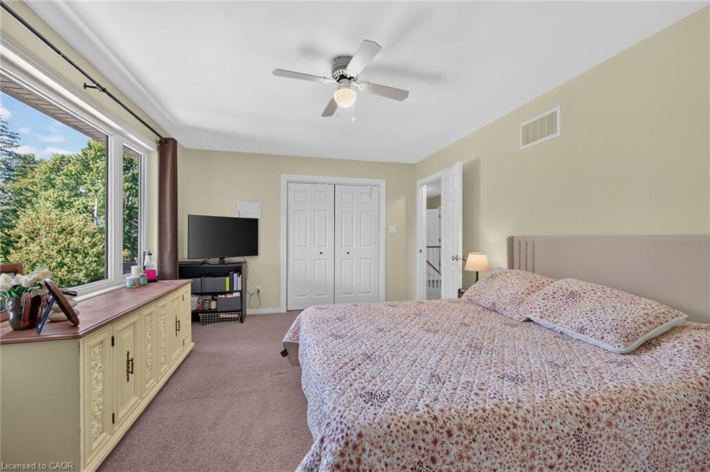 8105 Leeming Road Property Photo 27