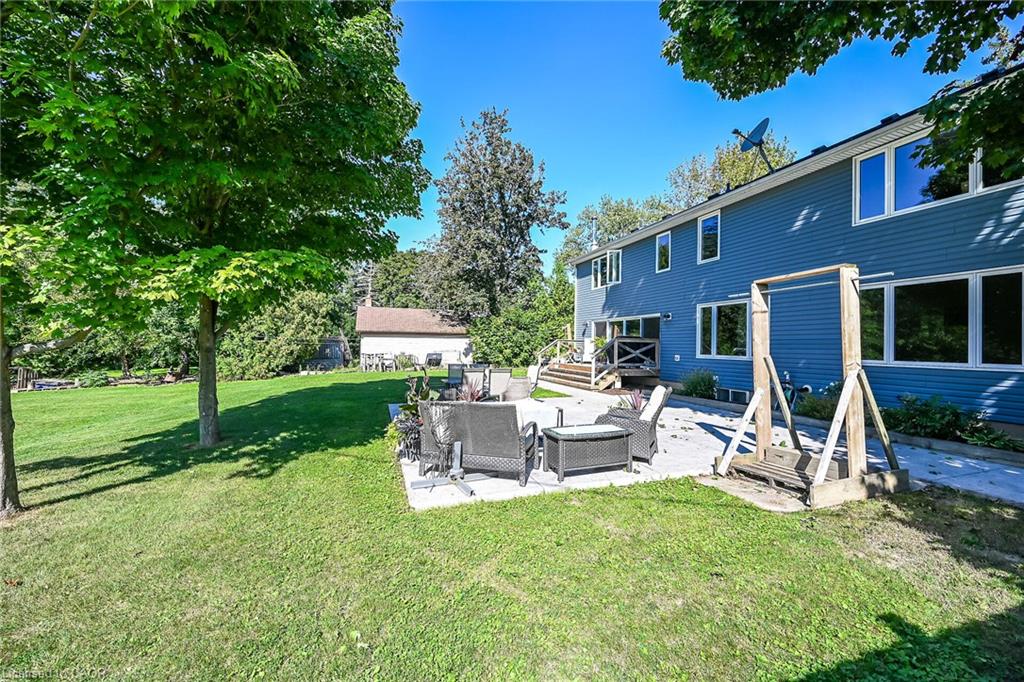 8105 Leeming Road Property Photo 34