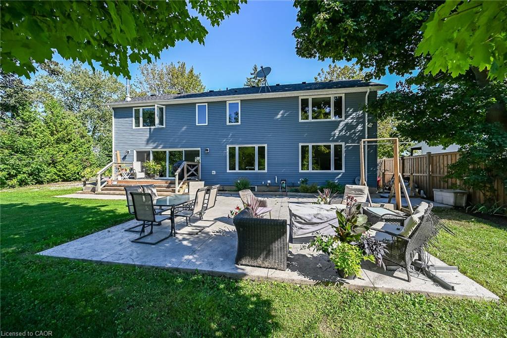 8105 Leeming Road Property Photo 35