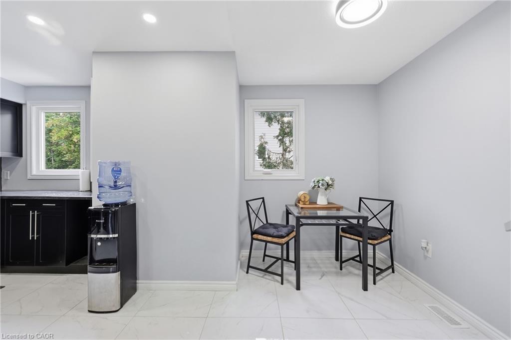 D-22 Bond Street Property Photo 18