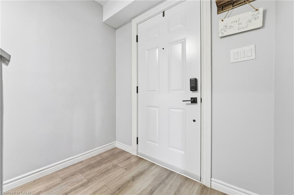 D-22 Bond Street N Property Photo 4
