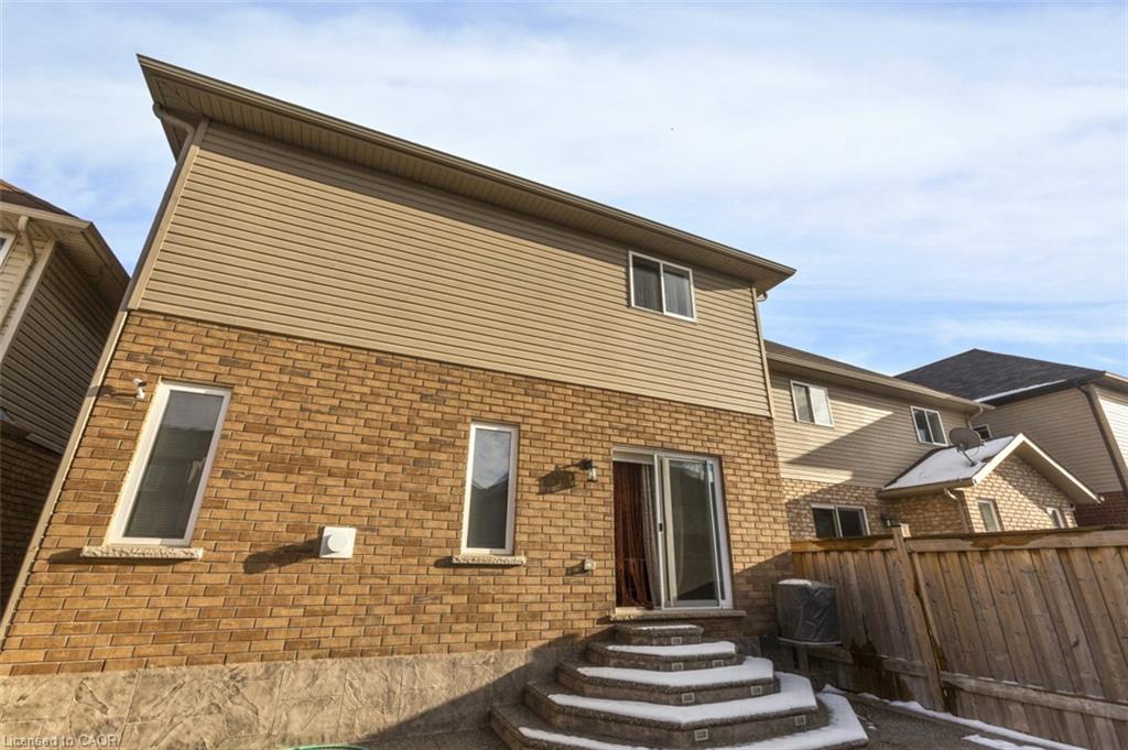 183 Pelech Crescent Property Photo 34