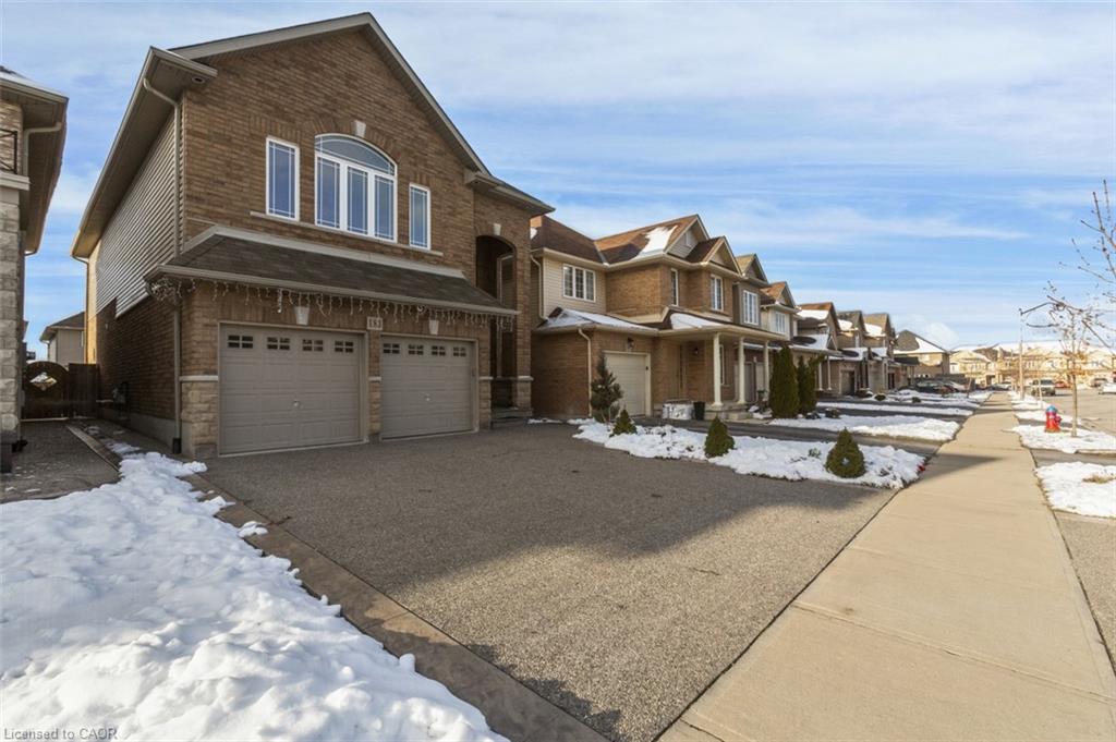 183 Pelech Crescent Property Photo 36