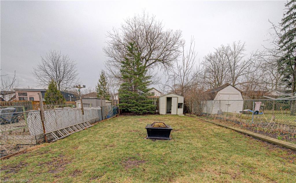 227 East 23rd Street Property Photo 30