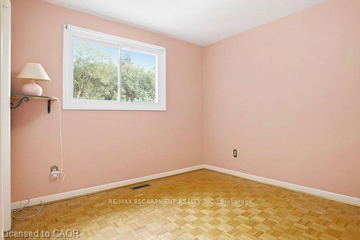 159 All Saints Crescent Property Photo 17