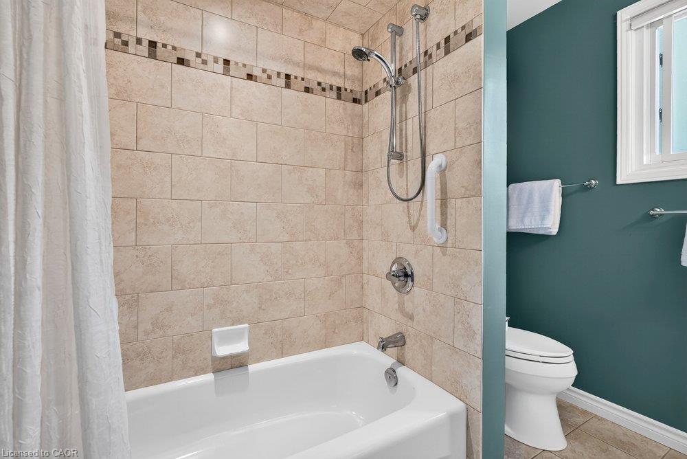 159 All Saints Crescent Property Photo 19