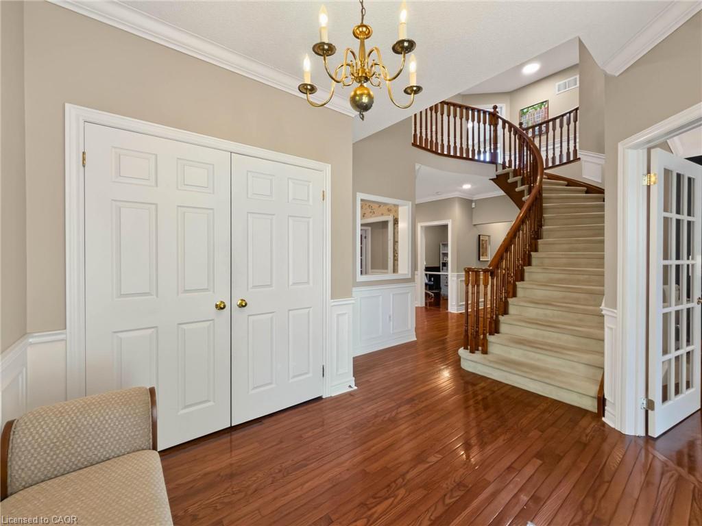 74 Davidson Boulevard Property Photo 6
