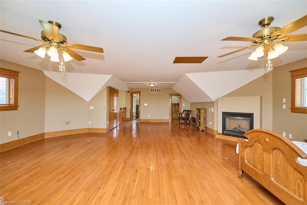 4915 King Street Property Photo 19