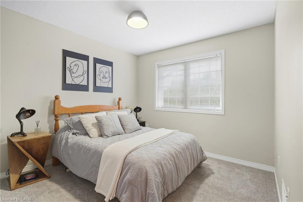 14 Kenyon Crescent Property Photo 21