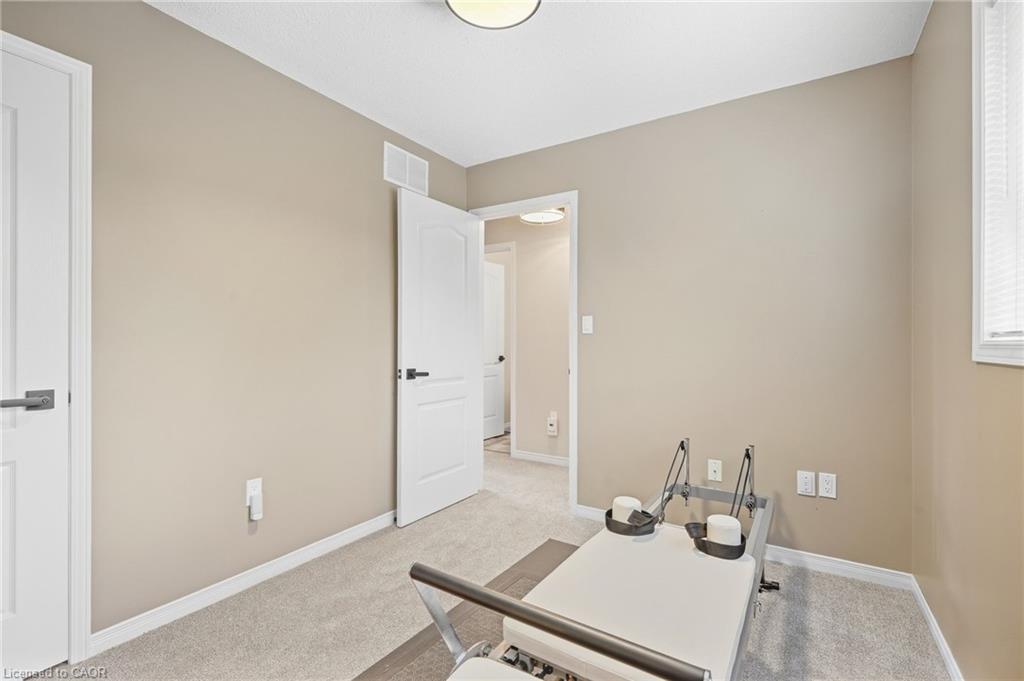 14 Kenyon Crescent Property Photo 25