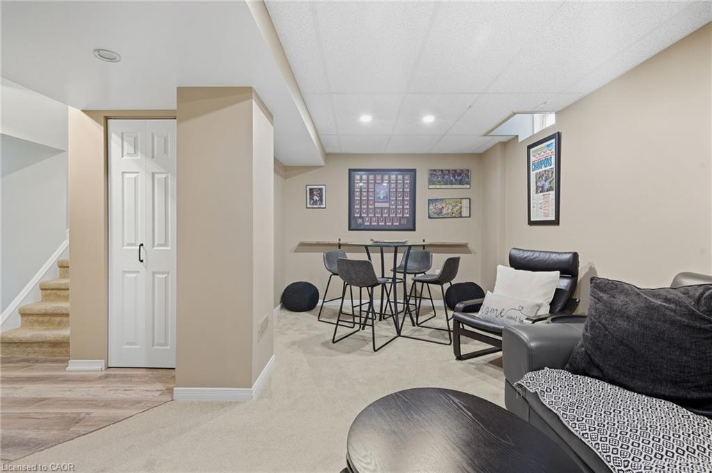 14 Kenyon Crescent Property Photo 30