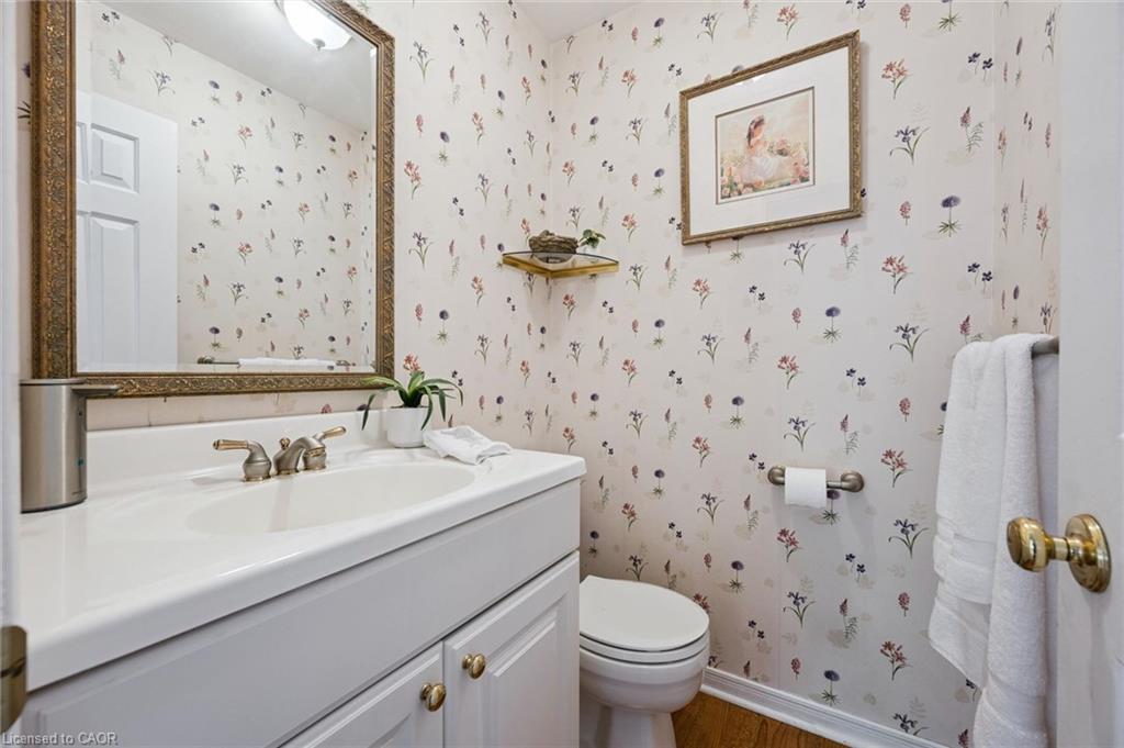 2203 Robin Drive Property Photo 17