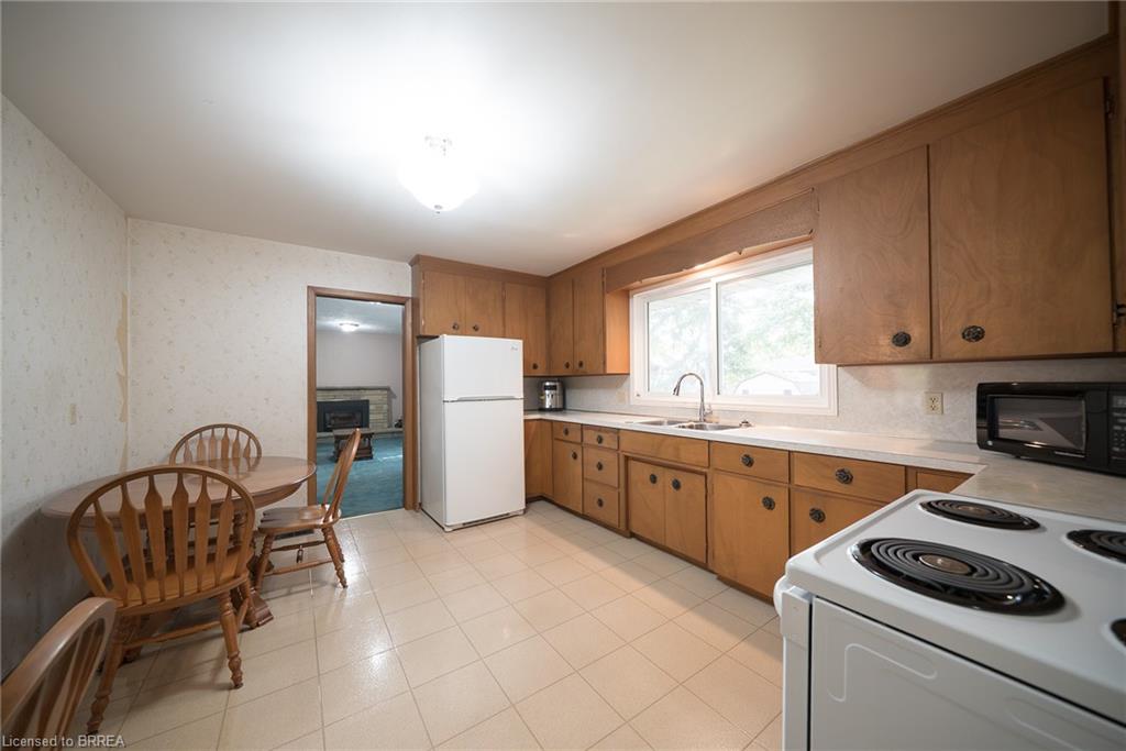 24 Japonica Crescent Property Photo 8