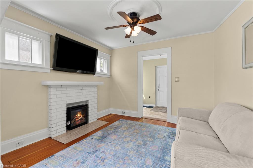 134 1/2 York Street Property Photo 7