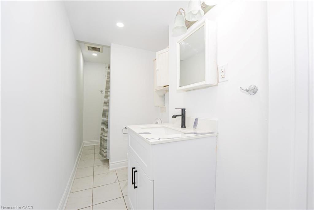336 Imperial Road S Property Photo 40