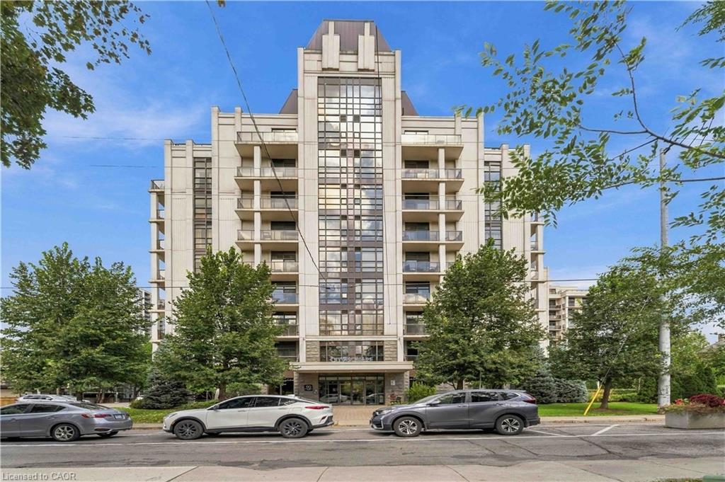 203-90 Charlton Avenue W Property Photo 1