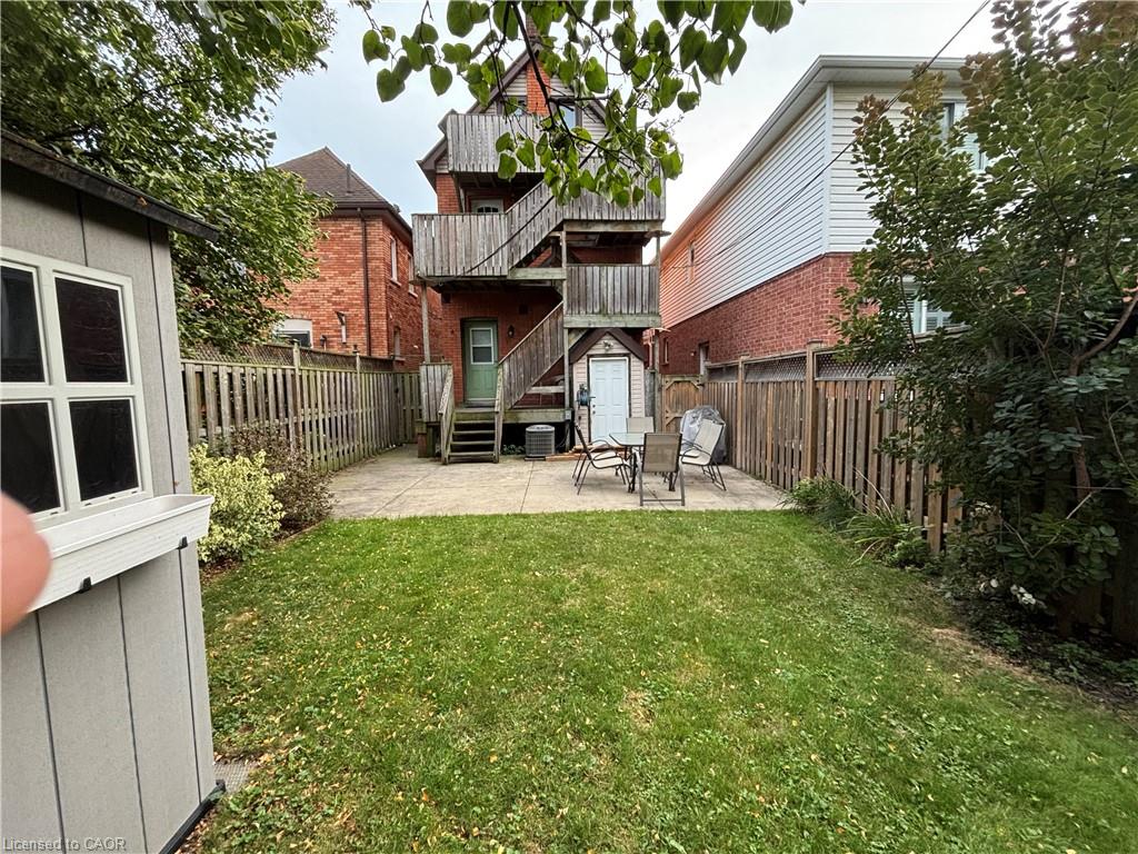 300 Bold Street Property Photo 25
