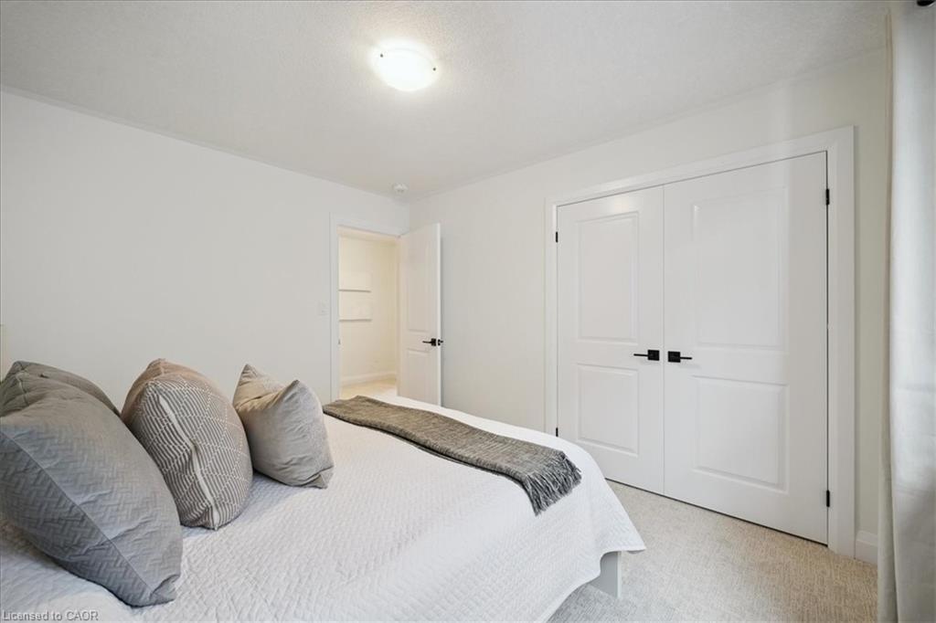 96 Nathalie Street Property Photo 26