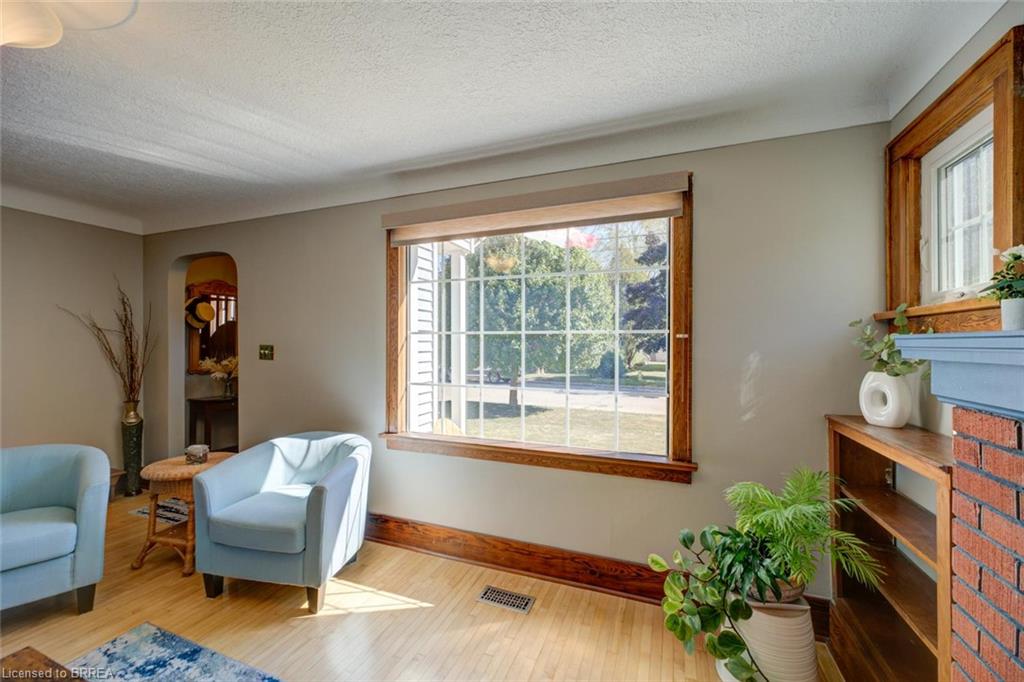 15 Lyndsay Street Property Photo 6