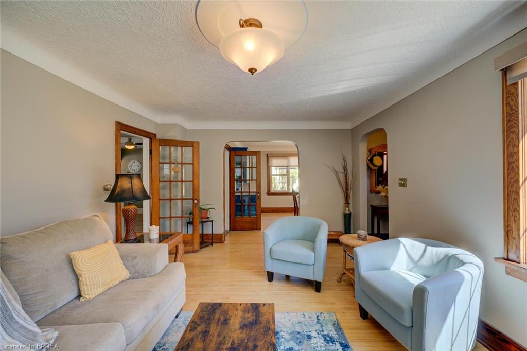 15 Lyndsay Street Property Photo 7