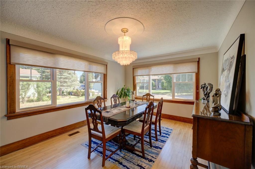 15 Lyndsay Street Property Photo 14