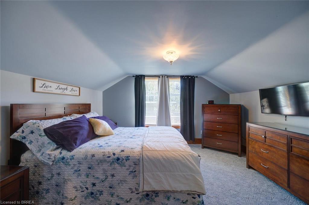 15 Lyndsay Street Property Photo 20
