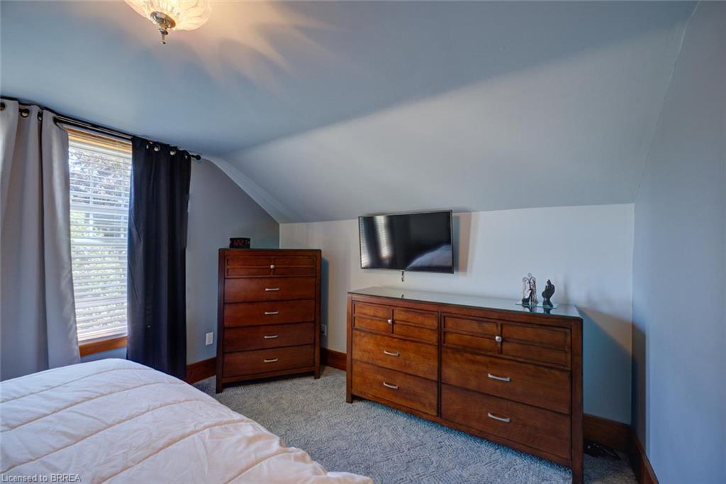 15 Lyndsay Street Property Photo 21