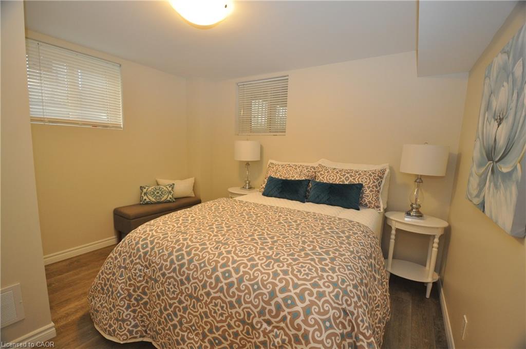 721 Limeridge Road E Property Photo 2