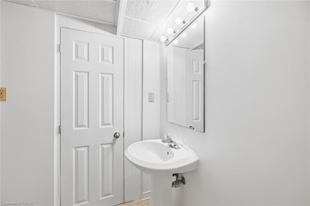 14-1548 Newlands Crescent Property Photo 29