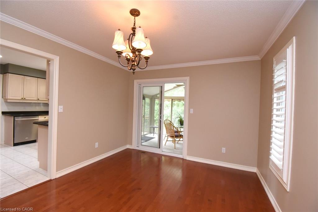 715 Bateman Court Property Photo 9