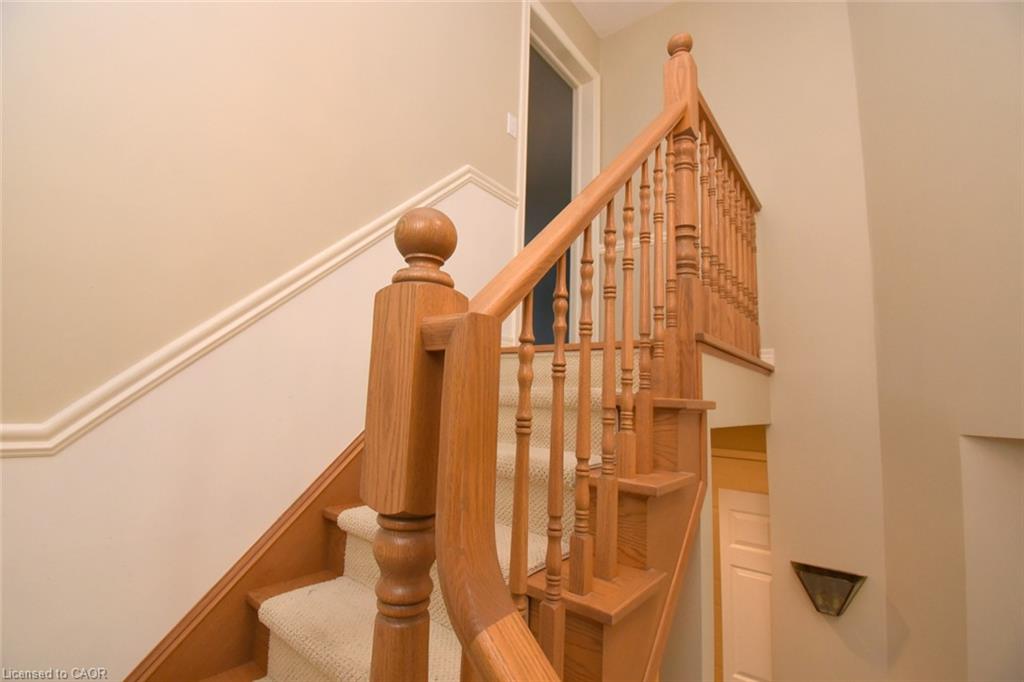 715 Bateman Court Property Photo 25