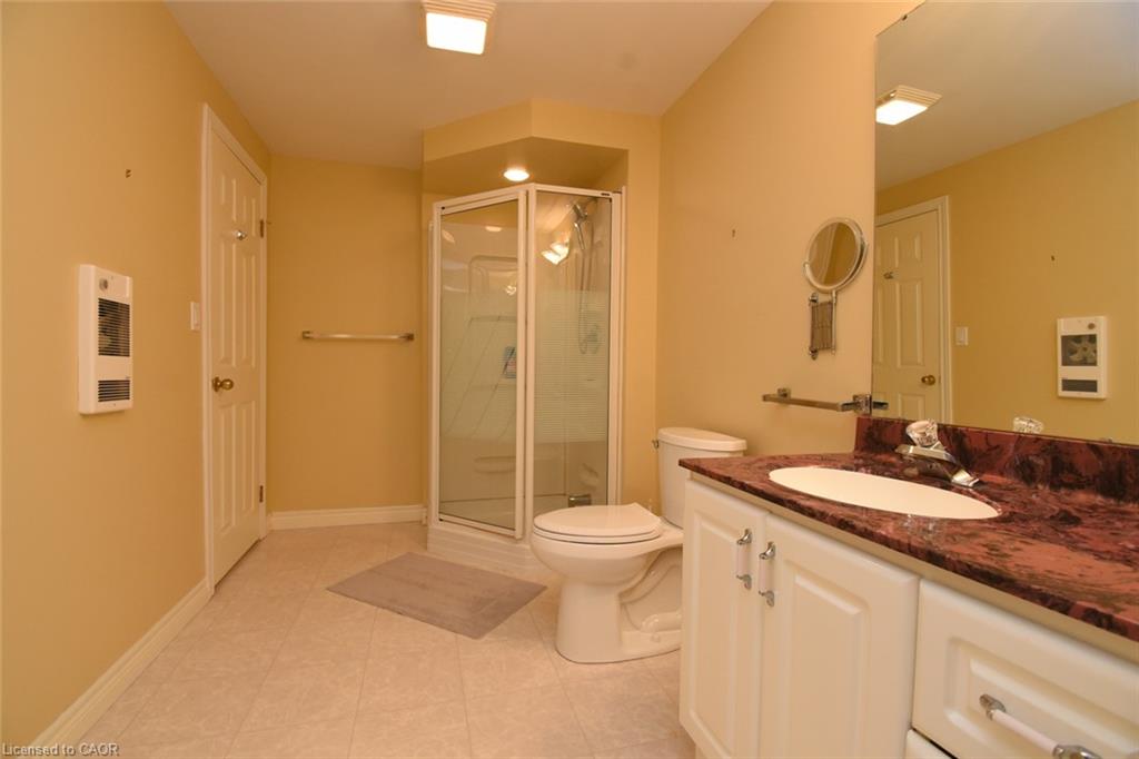 715 Bateman Court Property Photo 36