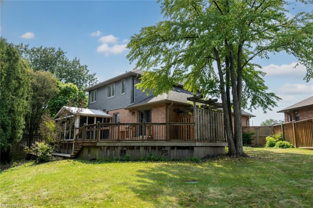 715 Bateman Court Property Photo 44