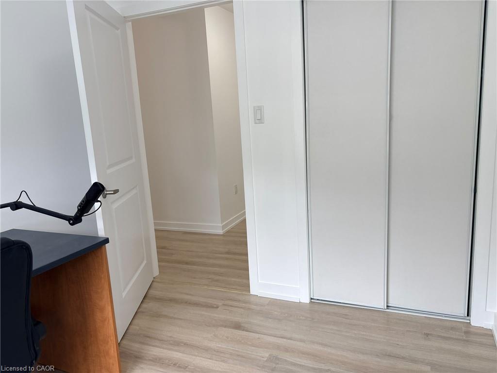 231-101 Shoreview Place Property Photo 3