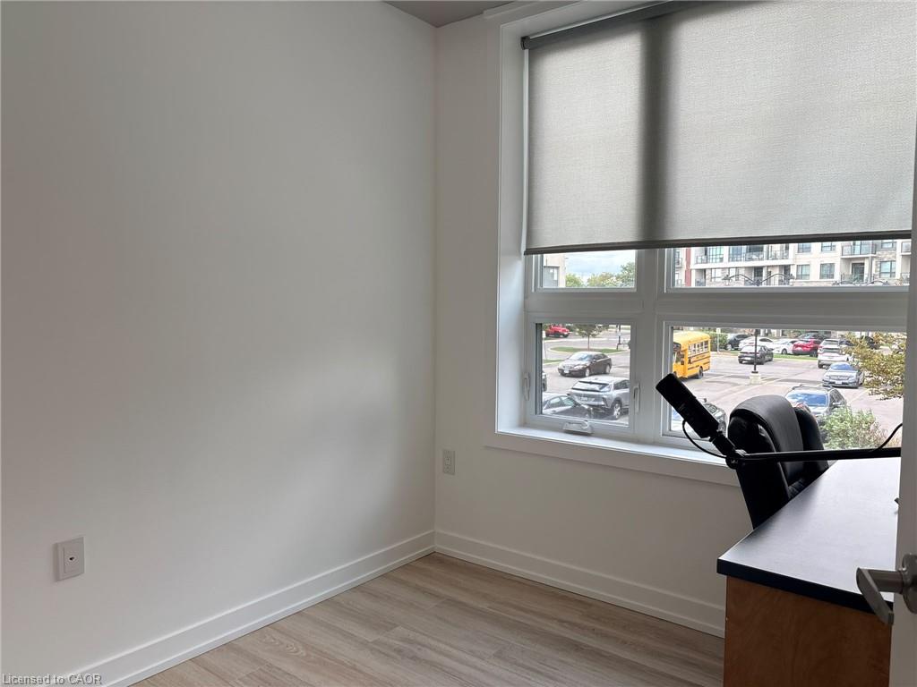 231-101 Shoreview Place Property Photo 4