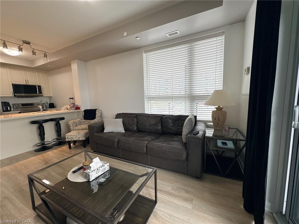 231-101 Shoreview Place Property Photo 8