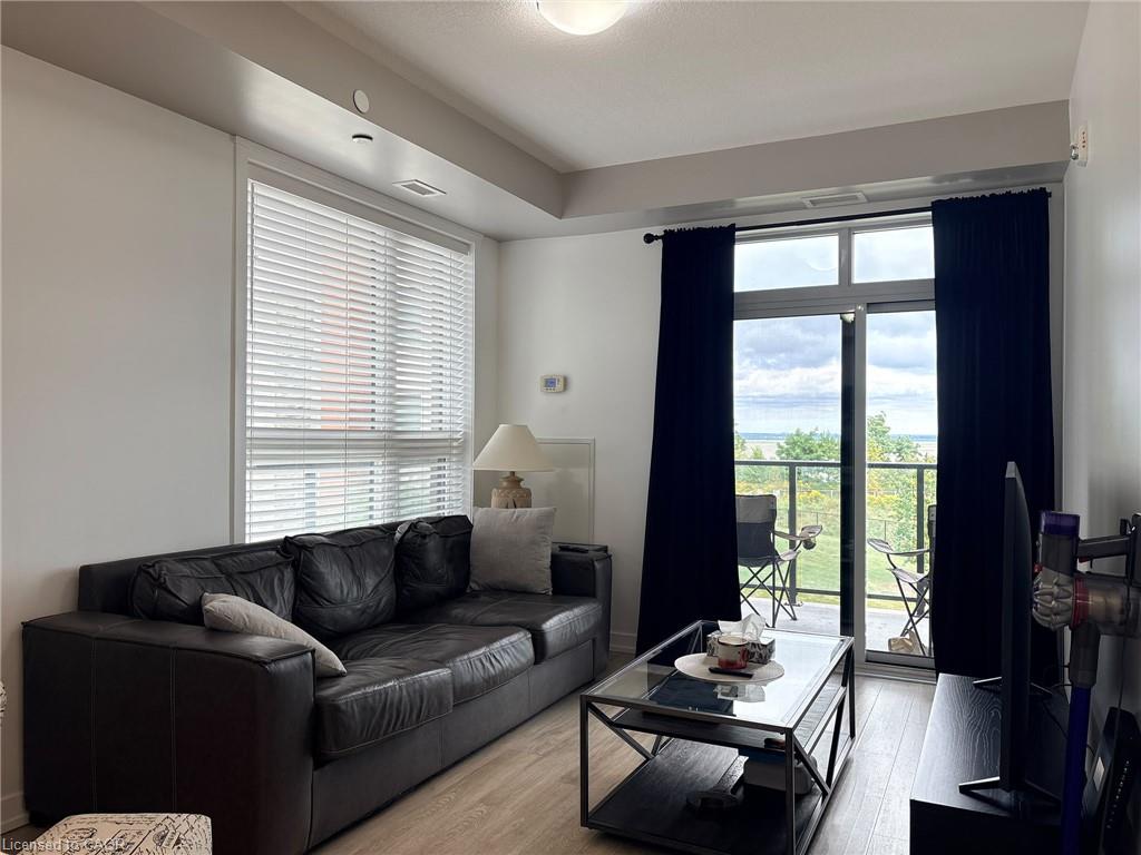 231-101 Shoreview Place Property Photo 11