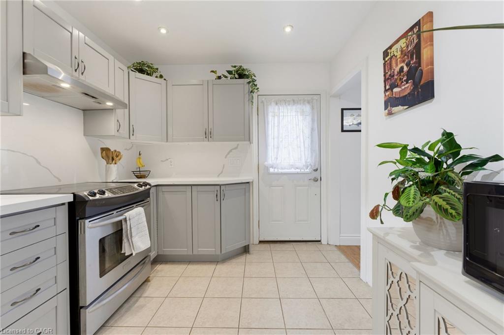 551 Upper Sherman Avenue Property Photo 5