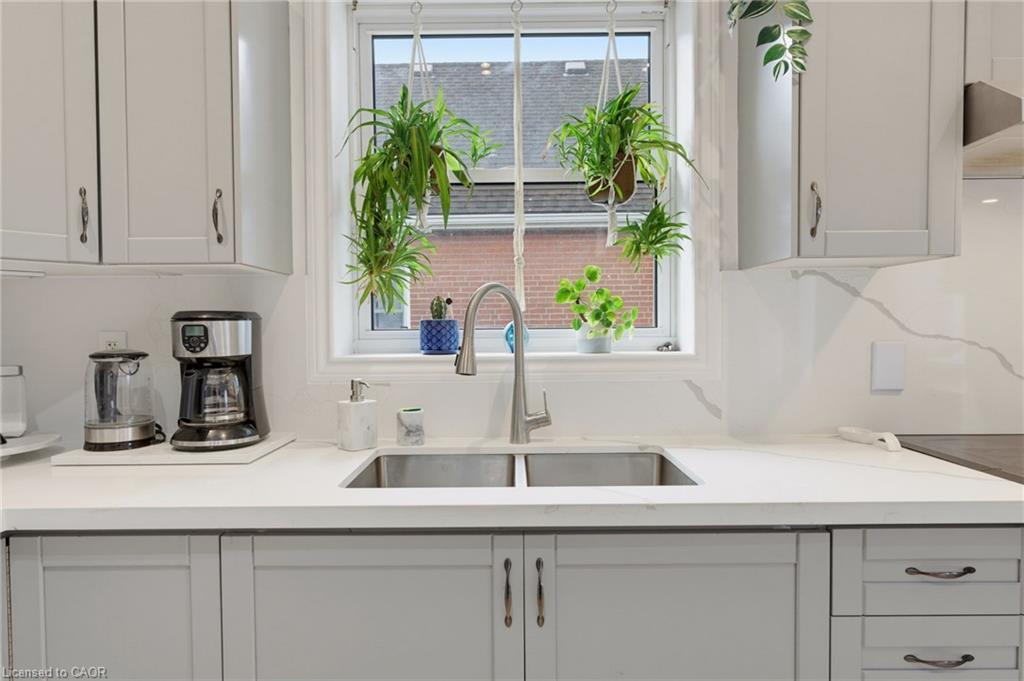 551 Upper Sherman Avenue Property Photo 7