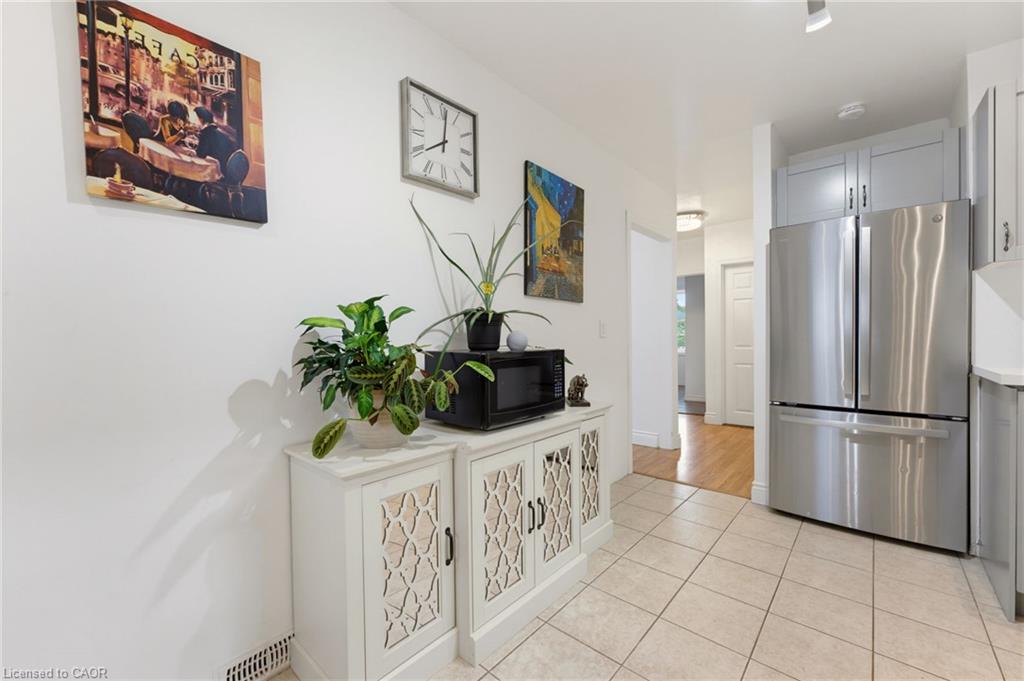 551 Upper Sherman Avenue Property Photo 8