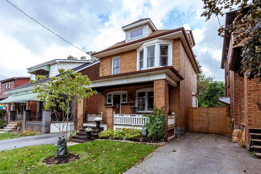 243 Grosvenor Avenue S Property Photo 1