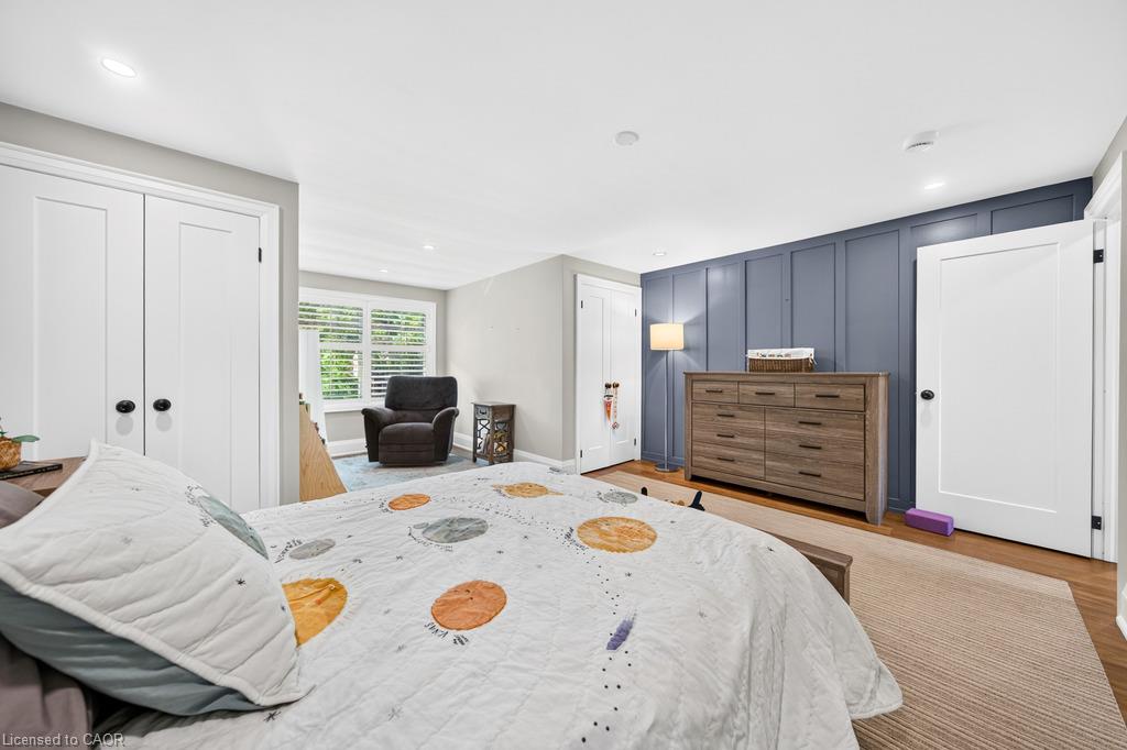 385 Rosslyn Drive Property Photo 19